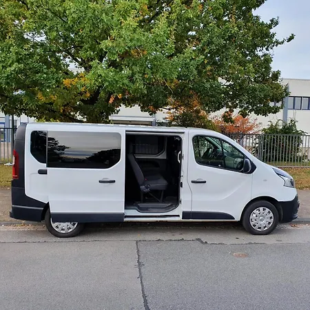 Apartment Halle, -preise, Große 79 Qm Sd Fewo, Eg, Wahlweise Mit 1- 3 Dz, Inklusiv Tv Lounge, Küche, Bad Wc Einfach Und Gut, Langzeitmieter Vb Preise *