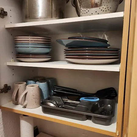 Halle, -preise, Grosse 79 Qm Sd Fewo, Eg, Wahlweise Mit 1- 3 Dz, Tv Lounge, Kueche, Bad Wc Einfach Und Gut, Langzeitmieter Vb Preise Apartamento Halle (Saale)