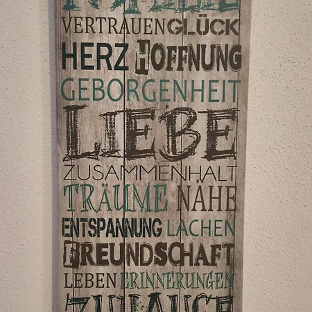 Lejlighed Halle, -preise, Grosse 79 Qm Sd Fewo, Eg, Wahlweise Mit 1- 3 Dz, Inklusiv Tv Lounge, Kueche, Bad Wc Einfach Und Gut, Langzeitmieter Vb Preise *