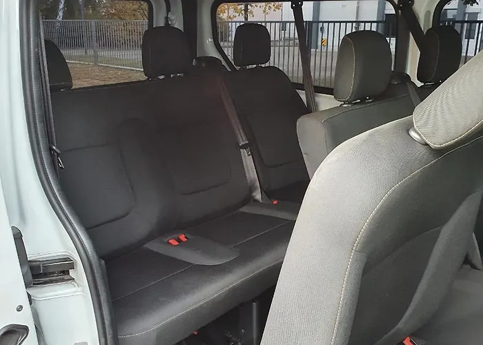 Διαμέρισμα Halle, -preise, Grosse 79 Qm Sd Fewo, Eg, Wahlweise Mit 1- 3 Dz, Inklusiv Tv Lounge, Kueche, Bad Wc Einfach Und Gut, Langzeitmieter Vb Preise Halle (Saale)